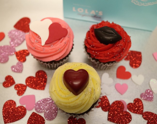 LOLA’S Cupcakes バレンタインカップケーキ
