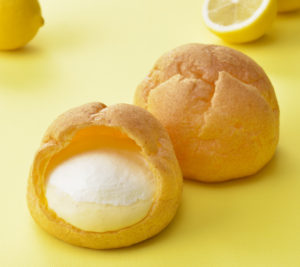 銀座コージーコーナー　ジャンボシュークリーム（瀬戸内レモン&チーズ）